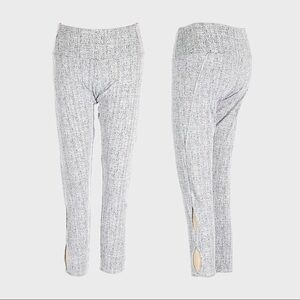 Brazil Wear Cut Out Crop Light Gray Athleisure Yoga Leggings Size S